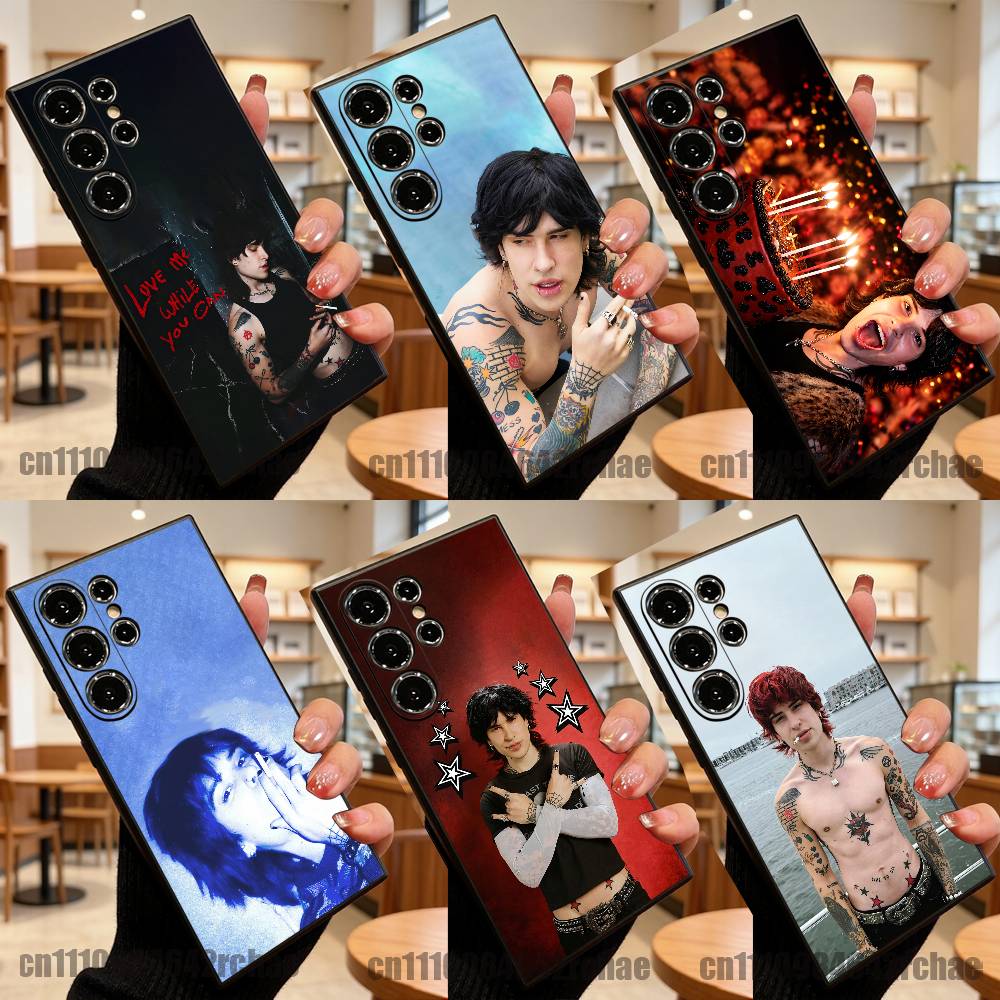 Für J-Jake W-Webber: „Love Me  – Phone Cases You Can Customize Bewertung und Preis
